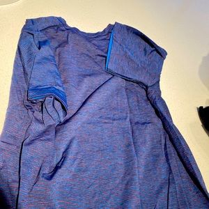 Lulu metal vent tech shirt - large